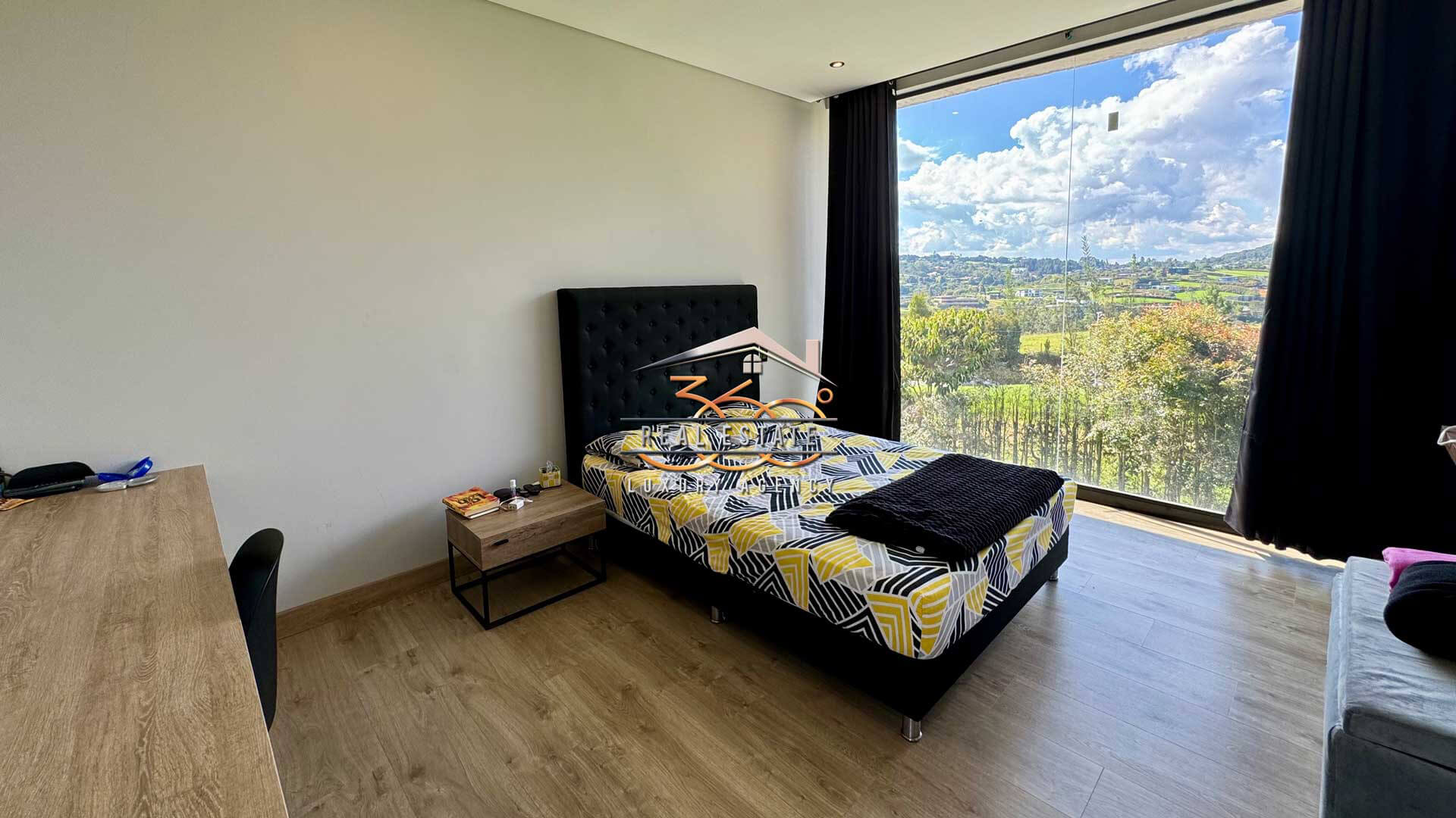 Alto de Palmas Casa en Venta Medellin